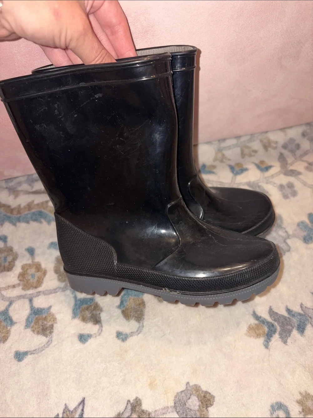 Kids Rain Boots! Great Condition, Size 12